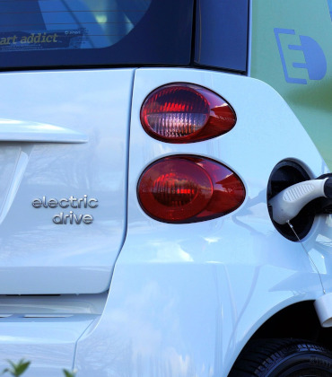 Ładowanie Smarta, źródło: pexels.com